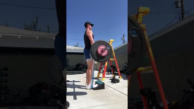 Athletic Muscle Deadlift